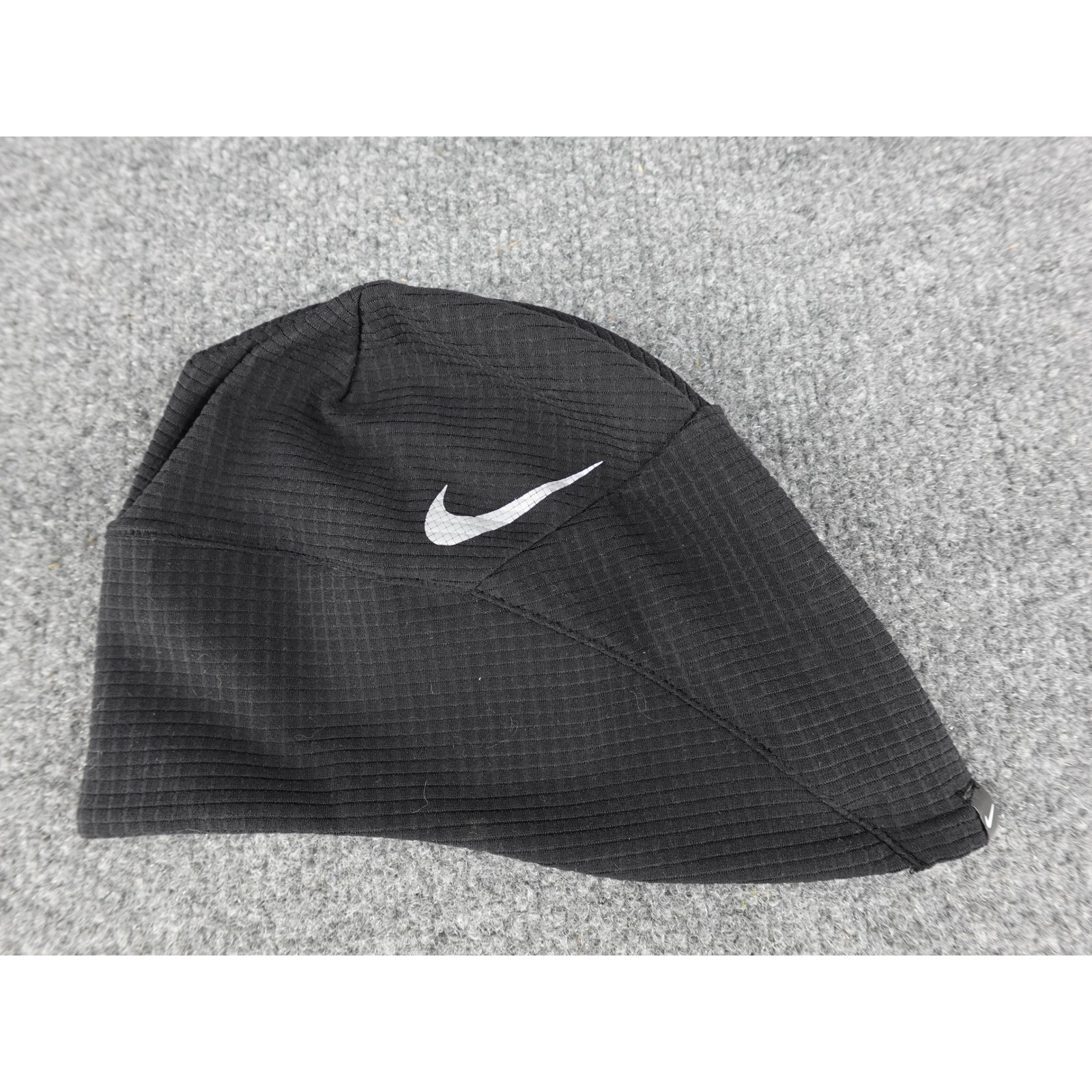 Nike Beanie Skull Cap Unisex M/L Black Excellent Ribbed Pro Combat Swoosh Logo